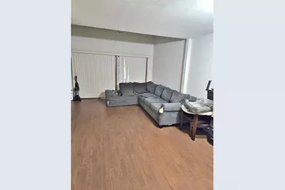 5727 SW 10th Place, Gainesville, FL 32607 - Photo 2