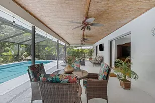 3736 Maple Hollow Ct, Sarasota, FL 34243 - Photo 44