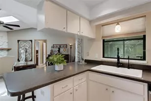 3736 Maple Hollow Ct, Sarasota, FL 34243 - Photo 26
