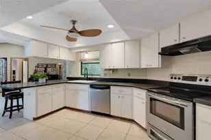 3736 Maple Hollow Ct, Sarasota, FL 34243 - Photo 22