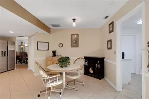 3736 Maple Hollow Ct, Sarasota, FL 34243 - Photo 30
