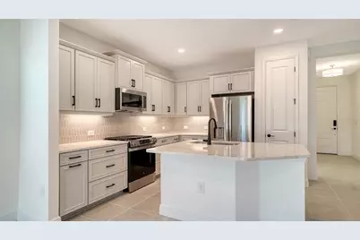 2357 Blue Mahoe Lane, Sarasota, FL 34240 - Photo 18