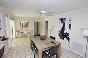 3926 Calliandra Dr, Sarasota, FL 34232 - Photo 10