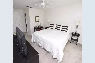 3926 Calliandra Drive, Sarasota, FL 34232 - Photo 6