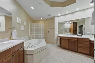 6474 Water Crest Way, Lakewood Ranch, FL 34202 - Photo 22