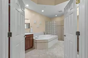 6474 Water Crest Way, Lakewood Ranch, FL 34202 - Photo 20