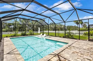 1436 Hickory View Cir, Parrish, FL 34219 - Photo 2