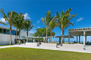 430 Island Cir, Sarasota, FL 34242 - Photo 46