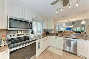 3406 Falcon Pl, Bradenton, FL 34210 - Photo 14