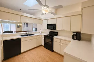 5530 37th St E, Bradenton, FL 34203 - Photo 8