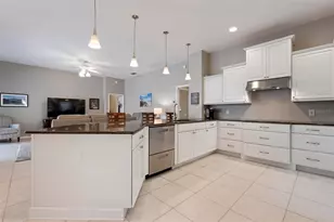 7572 Palmer Glen Cir, Sarasota, FL 34240 - Photo 8