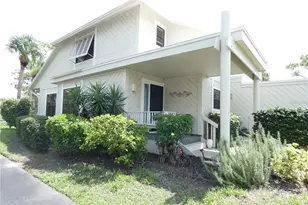 7917 Pinegrove Ct, Sarasota, FL 34238 - Photo 1