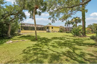 1305 Sorrento Woods Boulevard, Nokomis, FL 34275 - Photo 32