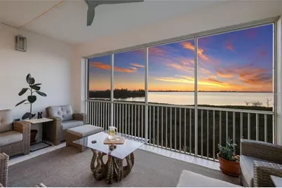 376 Aruba Circle #203, Bradenton, FL 34209 - Photo 2
