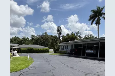 2115 9th Avenue W #6B, Bradenton, FL 34205 - Photo 2