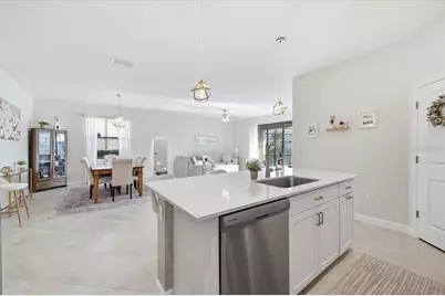 5250 Coral Reef Way, Lakewood Ranch, FL 34211 - Photo 6