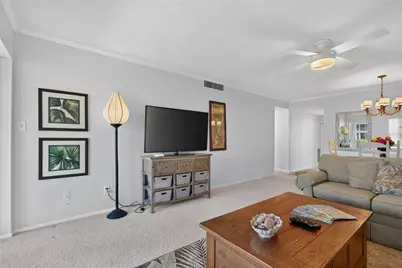 4390 Exeter Drive #107, Longboat Key, FL 34228 - Photo 12