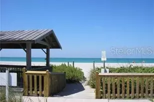 908 Villas Dr, Venice, FL 34285 - Photo 14