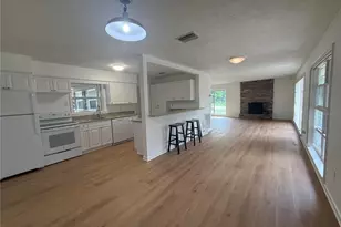 2588 Colorado St, Sarasota, FL 34237 - Photo 8