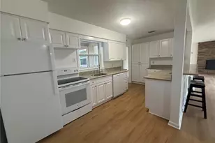 2588 Colorado St, Sarasota, FL 34237 - Photo 4
