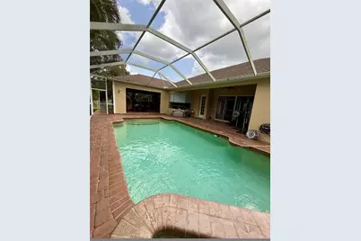 11805 Soft Rush Terrace, Bradenton, FL 34202 - Photo 2
