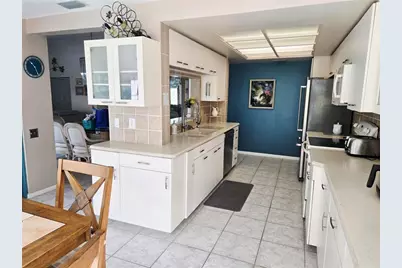 4236 Pro Am Ave E, Bradenton, FL 34203 - Photo 8