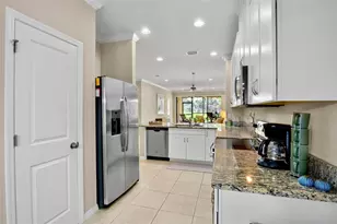5425 Cicerone St, Sarasota, FL 34238 - Photo 12