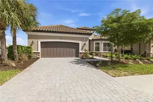 7704 Moonbeam Ave, Sarasota, FL 34241 - Photo 10