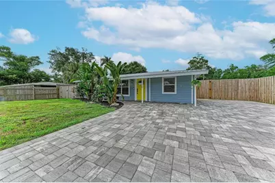 3138 Williamsburg Street, Sarasota, FL 34231 - Photo 1