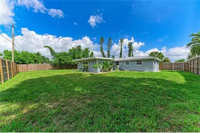 3138 Williamsburg Street, Sarasota, FL 34231 - Photo 44