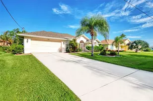 139 Long Meadow Ln Ln, Rotonda West, FL 33947 - Photo 2