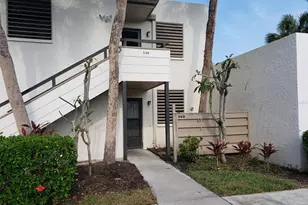 549 Lakeside Dr, Bradenton, FL 34210 - Photo 2