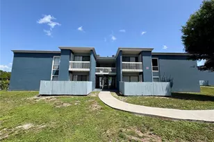 1907 5th St W, Bradenton, FL 34205 - Photo 1
