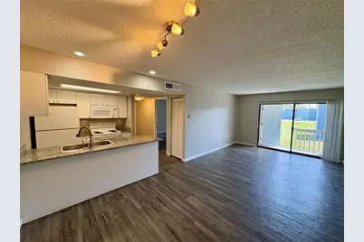 1909 5th Street W #H, Bradenton, FL 34205 - Photo 8