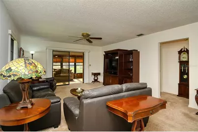 6206 26th Avenue W #8, Bradenton, FL 34209 - Photo 8
