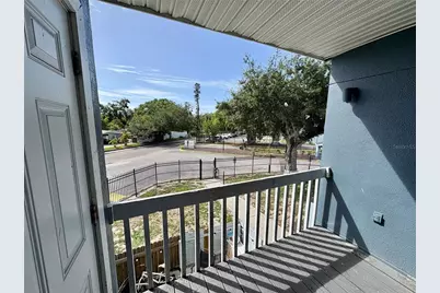 2017 5th Street W #E, Bradenton, FL 34205 - Photo 8
