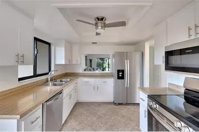 3415 Wild Oak Bay Boulevard #427, Bradenton, FL 34210 - Photo 8