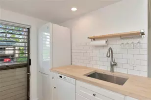 701 Pine Run Dr, Osprey, FL 34229 - Photo 18