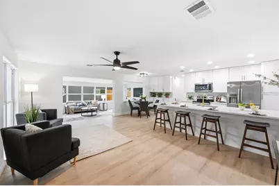 6324 Case Avenue, Bradenton, FL 34207 - Photo 2