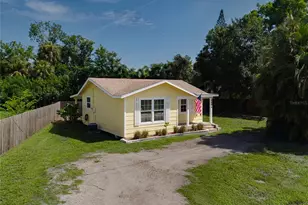 3504 38th St E, Palmetto, FL 34221 - Photo 2