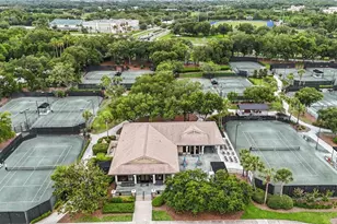 7808 Derby Ct, Lakewood Ranch, FL 34202 - Photo 66