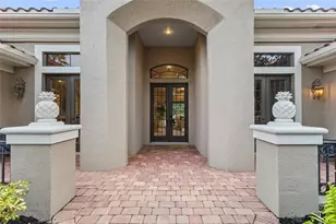 7808 Derby Ct, Lakewood Ranch, FL 34202 - Photo 6