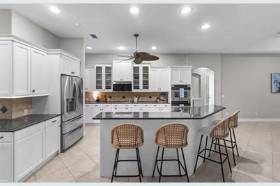 7808 Derby Ct, Lakewood Ranch, FL 34202 - Photo 14