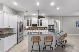 7808 Derby Ct, Lakewood Ranch, FL 34202 - Photo 14