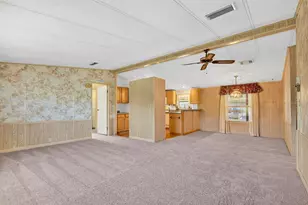 9107 34th Ave E, Palmetto, FL 34221 - Photo 46