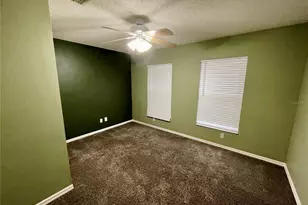 12119 Warwick Cir, Parrish, FL 34219 - Photo 16