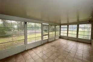 12119 Warwick Cir, Parrish, FL 34219 - Photo 22