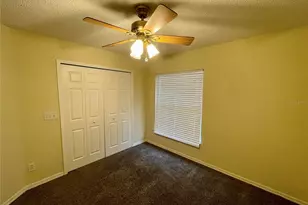12119 Warwick Cir, Parrish, FL 34219 - Photo 18
