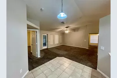 12119 Warwick Circle, Parrish, FL 34219 - Photo 2