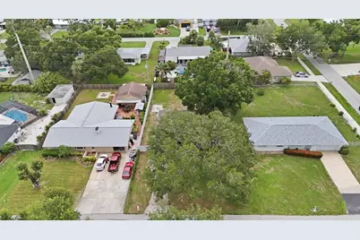 2173 Fiesta Drive, Sarasota, FL 34231 - Photo 4
